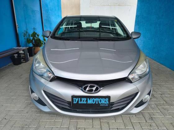 HYUNDAI HB20S 1.6 PREMIUM 16V FLEX 4P AUTOMÁTICO